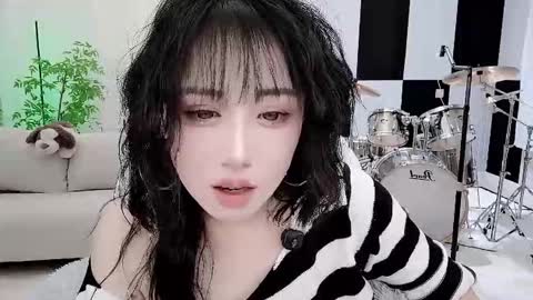 zhen online show from October 2025 11:27:02 PM