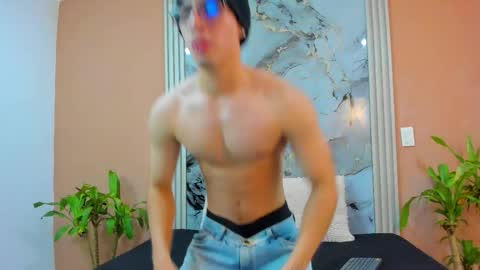 Snapshot of zhingarher chatting on December 2025 03:23:01 AM Zhingarher online show from December 2025 03:23:01 AM