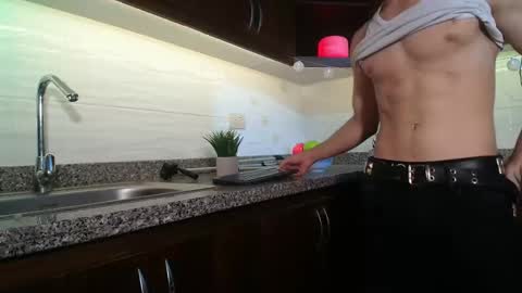 Snapshot of zhingarher chatting on December 2025 01:56:02 AM Zhingarher online show from December 2025 01:56:02 AM