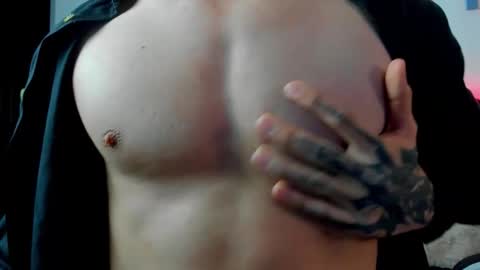 Snapshot of zhingarher chatting on February 2026 01:26:01 AM Zhingarher online show from February 2026 01:26:01 AM