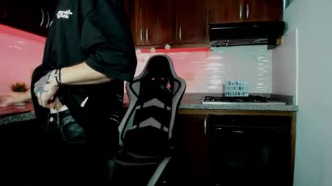 Snapshot of zhingarher chatting on February 2026 02:17:02 AM Zhingarher online show from February 2026 02:17:02 AM