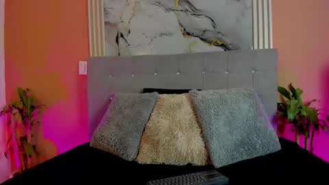 Snapshot of zhingarher chatting on February 2026 01:25:02 AM Zhingarher online show from February 2026 01:25:02 AM