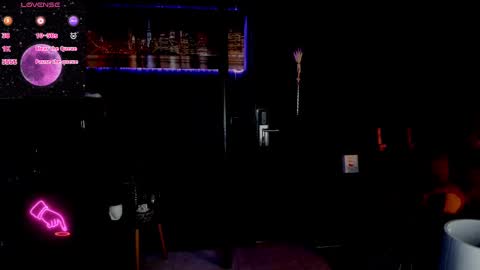 zhoestrong online show from March 2025 07:04:02 PM