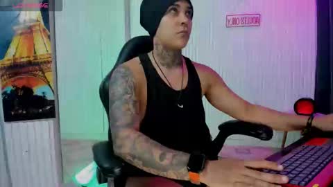 zhoestrong online show from May 2026 12:08:01 AM