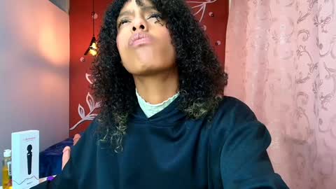 Zia Green online show from January 2025 12:07:02 PM