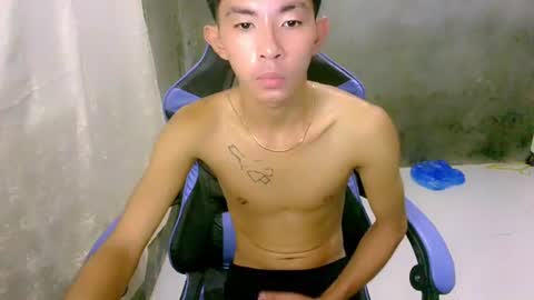 zian_smithx online show from April 2026 03:54:02 PM