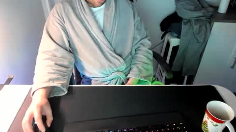 Snapshot of ziemlichflutschig chatting on February 2025 06:35:01 AM ziemlichflutschig online show from February 2025 06:35:01 AM