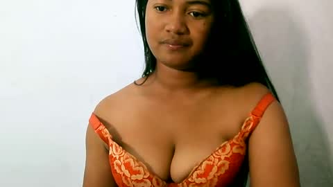elly online show from July 2026 02:13:02 PM