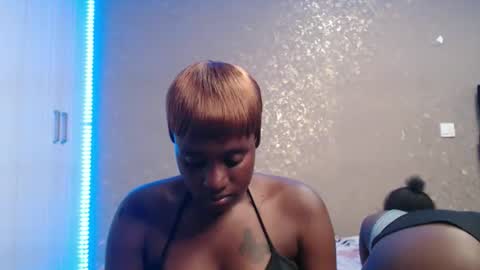 Zinadine online show from April 2026 06:40:02 AM