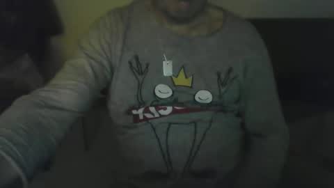 Snapshot of zino9372 chatting on November 2025 03:12:01 AM zino9372 online show from November 2025 03:12:01 AM