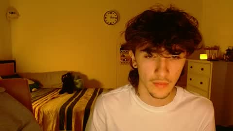 Snapshot of zipdown_ chatting on February 2025 05:15:01 AM zipdown online show from February 2025 05:15:01 AM