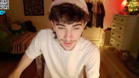 Snapshot of zipdown_ chatting on December 2025 03:03:02 AM zipdown online show from December 2025 03:03:02 AM