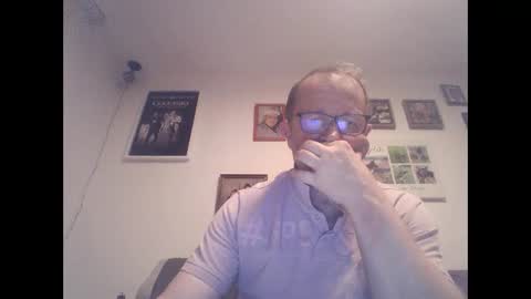 Zippi online show from October 2025 06:50:01 PM