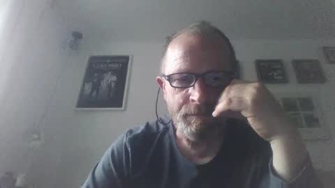 Zippi online show from May 2026 06:42:02 PM