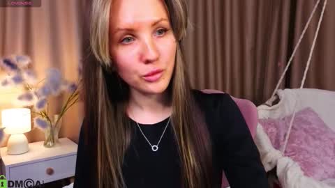 Zlata  Mon Tue Thu Fri Sun Sa GMT 3 0000pm - 0600pm  online show from March 2026 09:15:01 AM