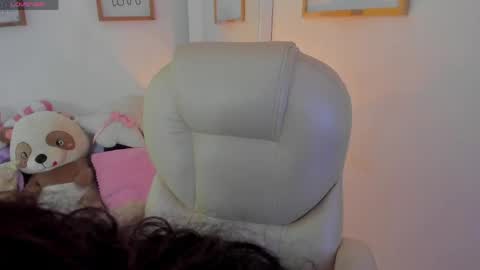 Snapshot of zobe_love chatting on April 2026 06:08:02 PM Zobe Love online show from April 2026 06:08:02 PM