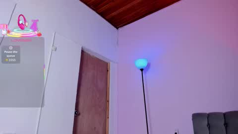 Snapshot of zoe6x chatting on October 2025 03:13:01 PM zoe online show from October 2025 03:13:01 PM