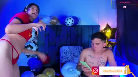 zoe_axel1 online show from July 2026 07:31:01 PM