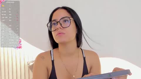zoe_blunt_one online show from July 2026 11:24:02 AM