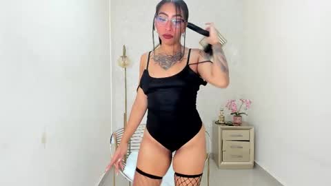 ZOE  online show from February 2026 08:51:02 PM