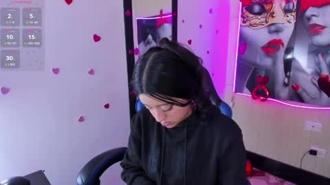 Z O E online show from May 2026 09:43:01 PM