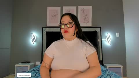 zoe_curvyy online show from June 2026 12:18:02 PM