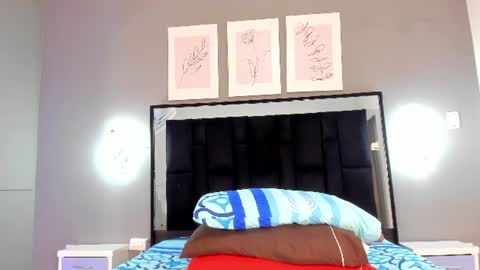 zoe_curvyy online show from July 2026 12:11:02 PM