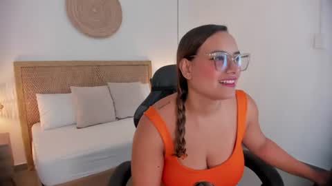 Zoe  online show from July 2026 12:51:01 PM