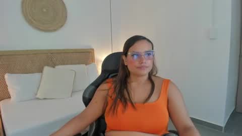Zoe  online show from July 2026 12:23:01 PM