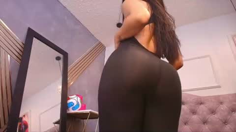 zoe online show from June 2026 08:08:01 PM