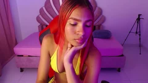 zoe_galli online show from October 2025 10:47:02 PM
