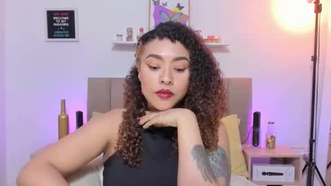 Snapshot of zoe_gruber chatting on November 2025 01:15:01 AM Zoe Gruber online show from November 2025 01:15:01 AM