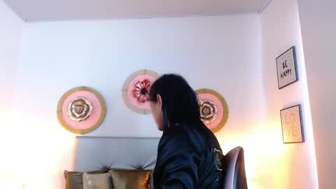 zoe_hecate online show from May 2026 01:04:02 PM
