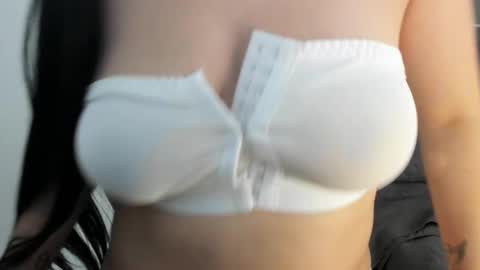 zoe_jones7 online show from November 2025 02:34:01 AM