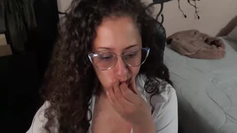 Zoe Koller online show from May 2026 10:29:02 PM