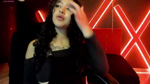 zoe  online show from June 2026 05:01:02 AM