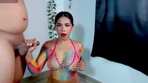 Snapshot of zoe_latin4 chatting on May 2026 12:17:02 AM zoe_latin4 online show from May 2026 12:17:02 AM