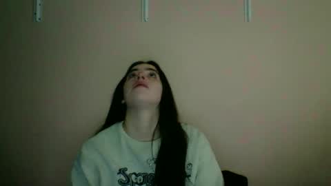 Snapshot of zoe_mill33r chatting on November 2025 07:26:01 PM Zoe online show from November 2025 07:26:01 PM