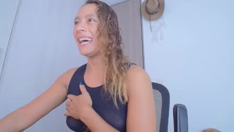 zoe online show from February 2026 10:25:01 PM