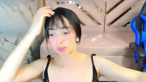 Snapshot of zoe_r_ chatting on September 2025 03:06:01 AM Zoe online show from September 2025 03:06:01 AM