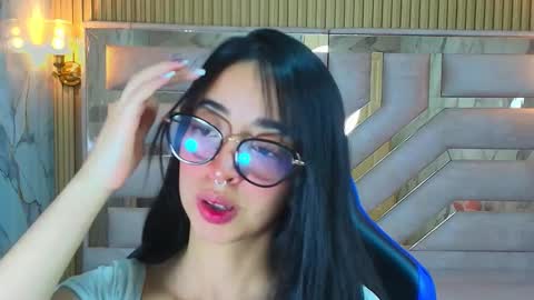 Snapshot of zoe_r_ chatting on October 2025 03:29:01 AM Zoe online show from October 2025 03:29:01 AM