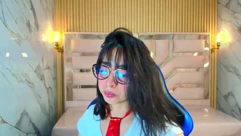 Snapshot of zoe_r_ chatting on October 2025 03:36:02 AM Zoe online show from October 2025 03:36:02 AM