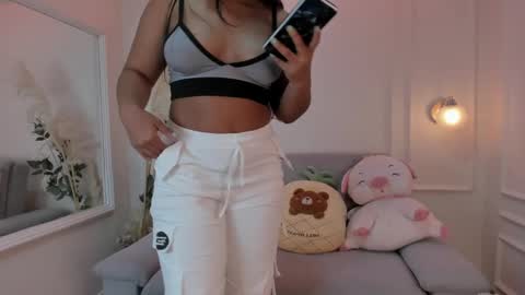 Zoe online show from December 2024 07:21:01 PM