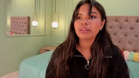 Zoe online show from December 2024 02:36:02 AM