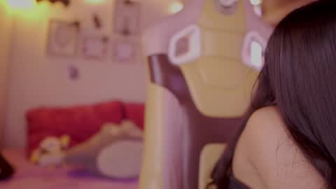 Snapshot of zoe_skyler chatting on October 2025 05:02:02 PM Zoe online show from October 2025 05:02:02 PM