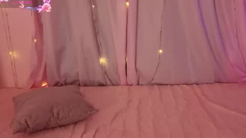zoe_sullivan_ online show from June 2026 10:15:01 AM