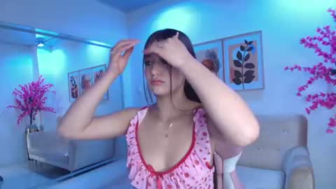 Zoe online show from July 2026 07:44:01 PM