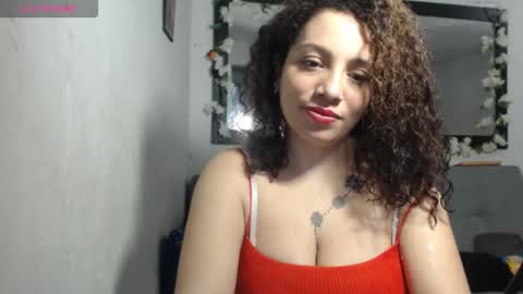 Snapshot of zoe_tai chatting on October 2025 10:52:02 AM zoe tai online show from October 2025 10:52:02 AM