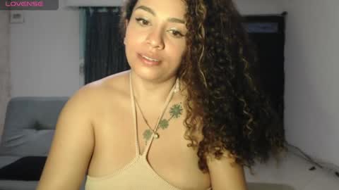 zoe tai online show from May 2026 10:42:01 AM