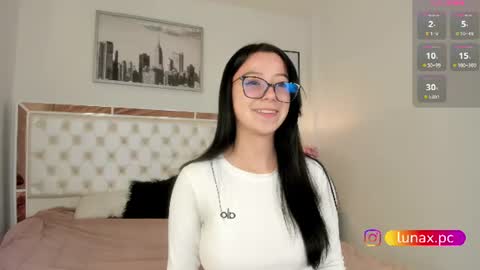 Zoe online show from July 2026 11:04:02 PM